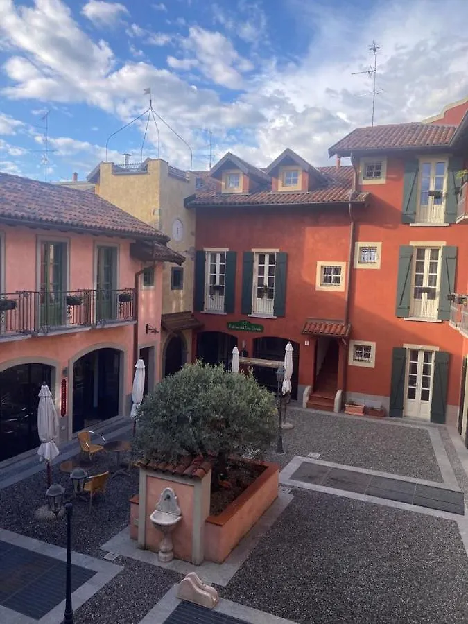 La Corte Di Vicolo Torre Uboldo 0*,