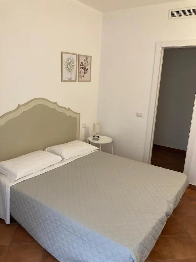 La Corte Di Vicolo Torre Uboldo Italia